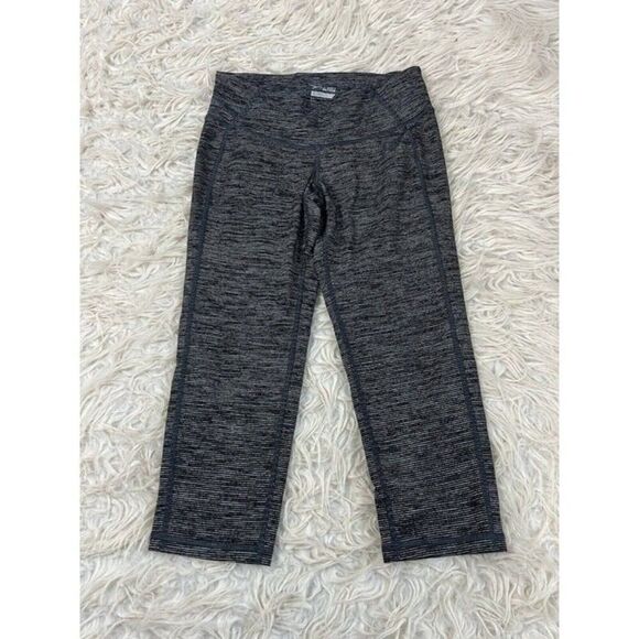 Old Navy Active Womens Leggings Grey Size Small Athletic Yoga Stripe Go-Dry - Picture 1 of 8